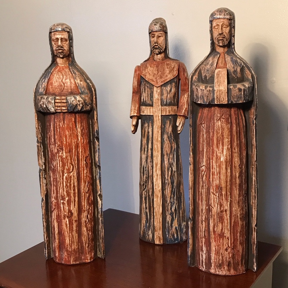 3 Wise Santos Rustic 15 inch tall Set - Browns, Blues, Cream, Rusted Red
